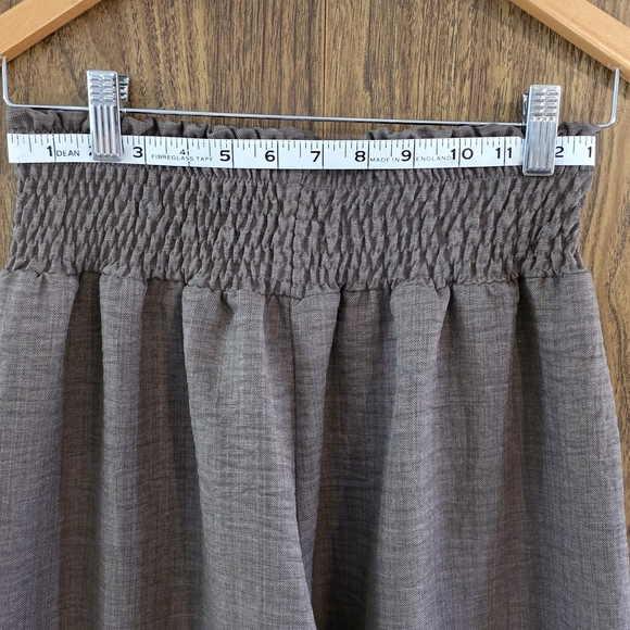 Chic Wide-Leg Pants in Charcoal - Picture 4 of 8